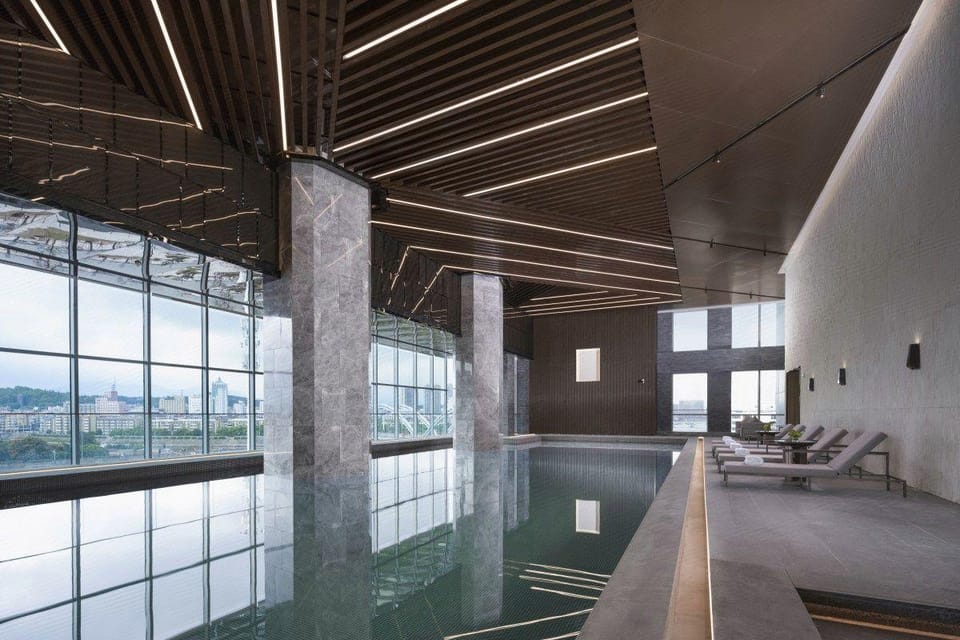 GRAND NEW CENTURY HOTEL SHENGZHOU Hotel in Zhejiang