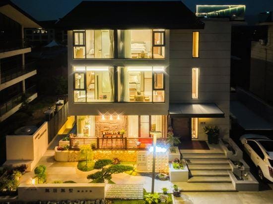 Wuju Wushu Homestay (Jintan Oriental Salt Lake City Branch) Hotel in Jiangsu