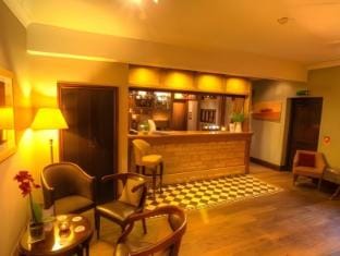 The Bell Inn, Stilton, Cambridgeshire - The Coaching Inn Group Hotel in Huntingdonshire District