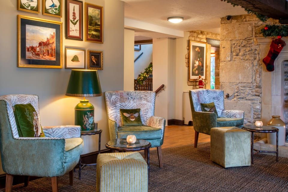 The Bell Inn, Stilton, Cambridgeshire - The Coaching Inn Group Hotel in Huntingdonshire District