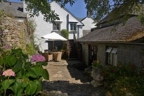 The Oxenham Arms Hotel Devon Hotel in Mid Devon District