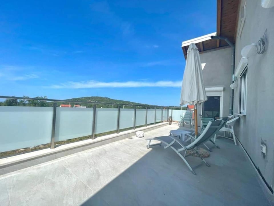 Family Apartments Stefan Hotel in Kotor Municipality