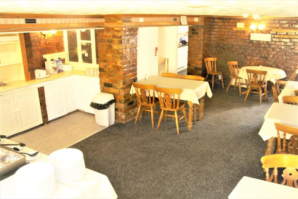 Pine Lodge Hotel Hotel in Blackpool
