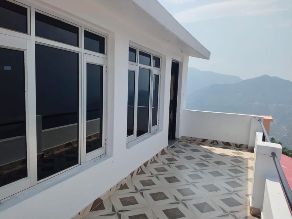 Hotel Gaurav Palace Hotel in Uttarakhand