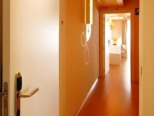Hostal riMboMbin Hotel in Burgos