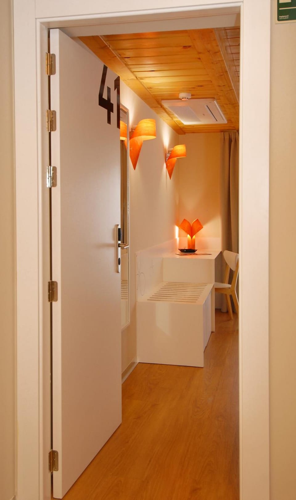 Hostal riMboMbin Hotel in Burgos