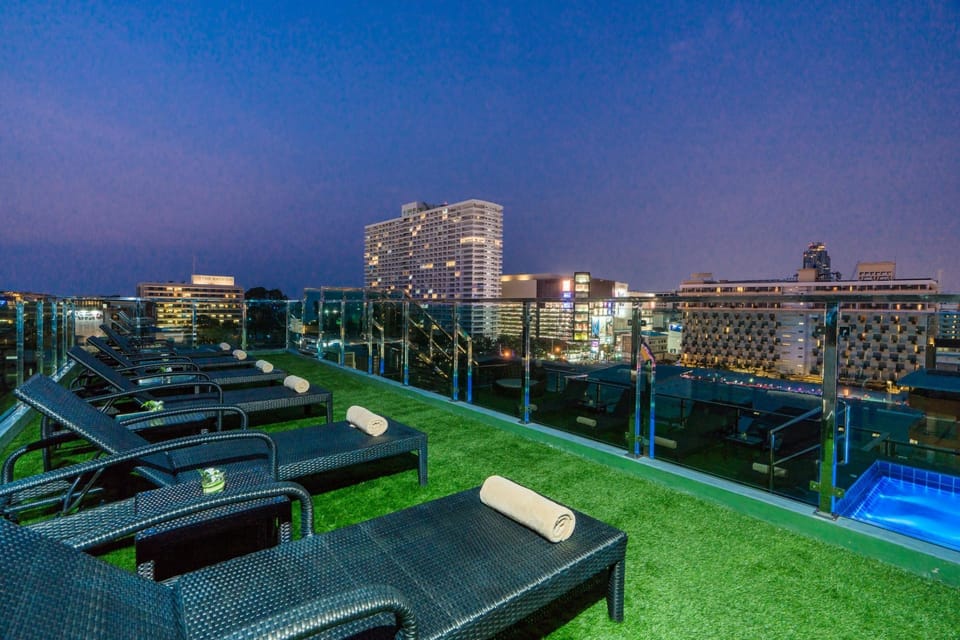 Acqua Hotel Hotel in Pattaya City