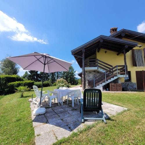 Cinque Abeti Agrialloggio Mountain Lake Iseo Hospitality Hotel in Province of Brescia