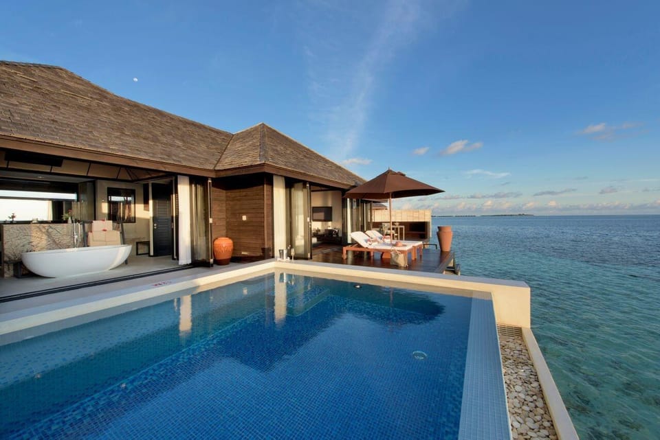 Private pool