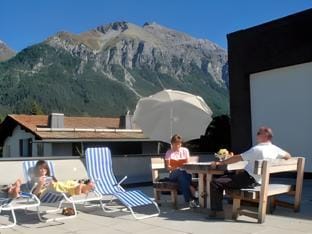 Ferienwohnungen Chesa Clois 24 Hotel in Lantsch/Lenz