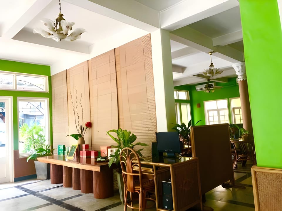 Smile Inn Hotel  Inn in Vientiane