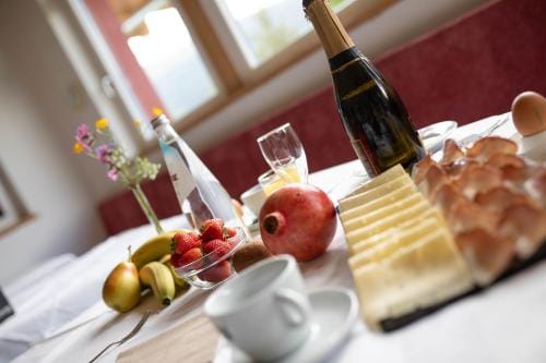 B&B 2000 - Panorama Pension Hotel in Trentino-South Tyrol