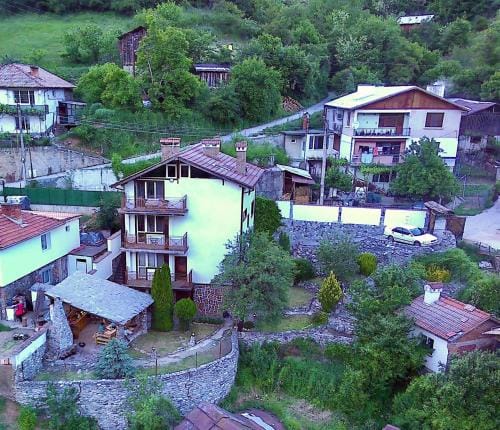 КЪЩА ЗА ГОСТИ ВОДЕНИЦАТА Hotel in Plovdiv Province