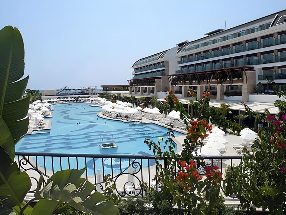 Crystal Waterworld Aqua Collection - All Inclusive Resort in Antalya Province