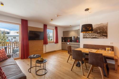 Apart-Hotel Dreisonnenhof Hotel in Serfaus