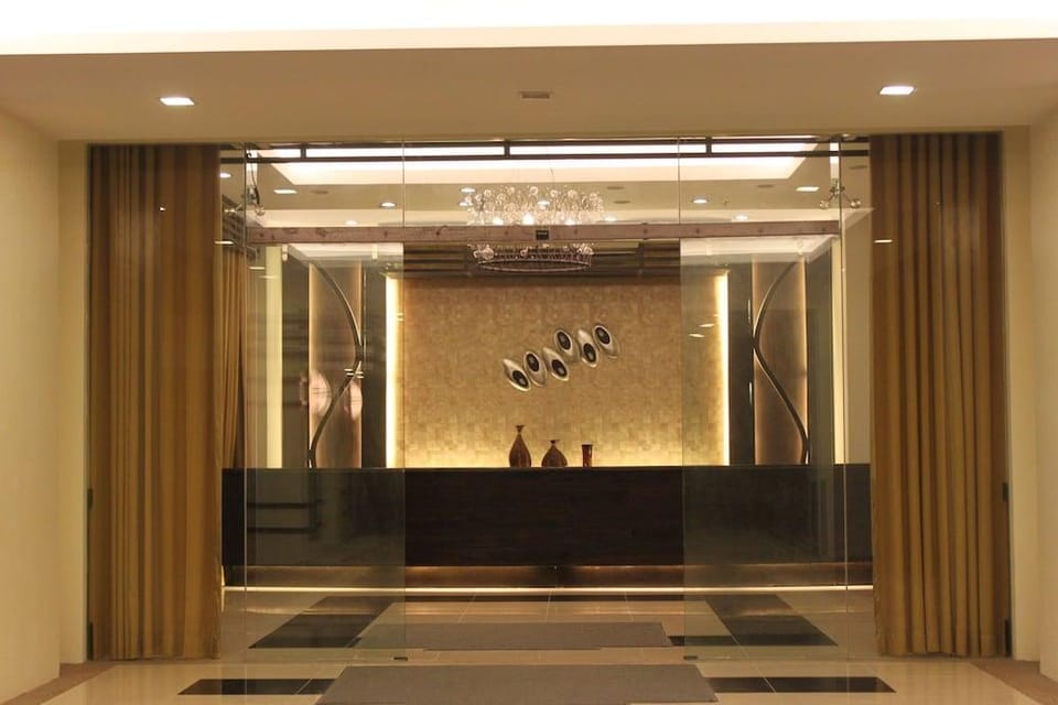 Tivoli Garden residences Hotel in Mandaluyong