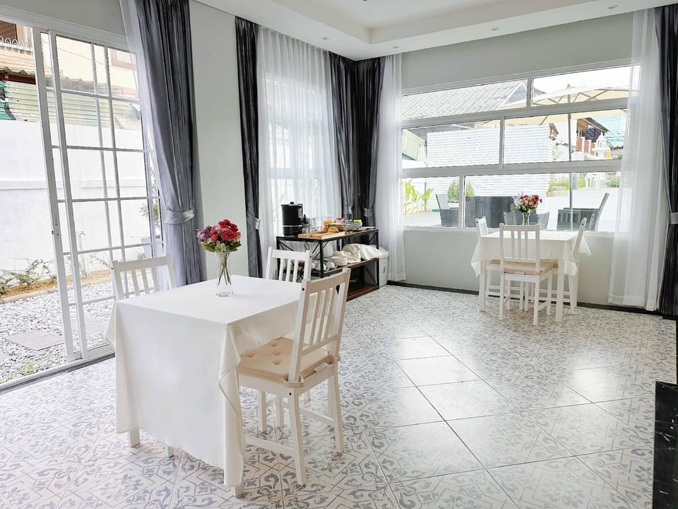 The White House Rachamankha  Hotel in Chiang Mai