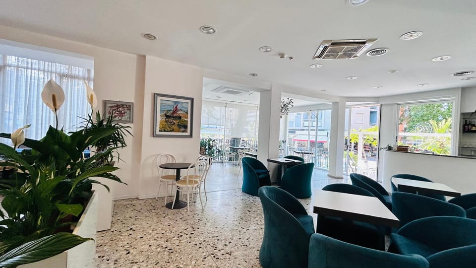 B&B HOTEL SORRISO  Hotel in Cattolica