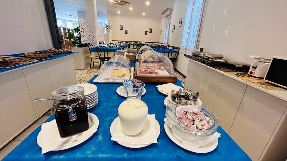 B&B HOTEL SORRISO  Hotel in Cattolica