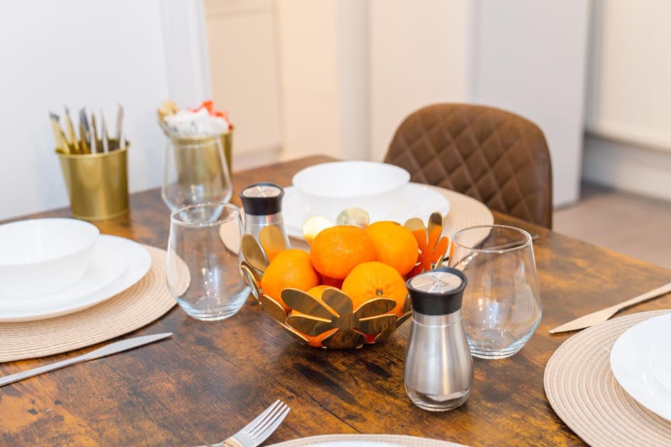 The Blossoms Liverpool City - Modern Studios and Apartments near Anfield Hotel in Liverpool