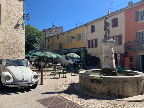 Hotel Restaurant L’Observatoire Hotel in Provence-Alpes-Côte d'Azur