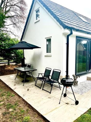 Pixie Cottage Hotel in Purbeck District