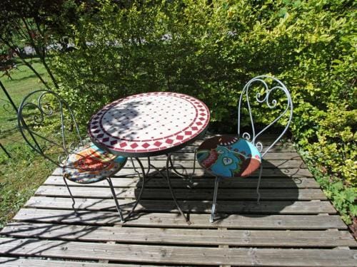 Sejour insolite en roulotte cosy avec tout confort pres d'Epinal - FR-1-589-459 Hotel in Vosges