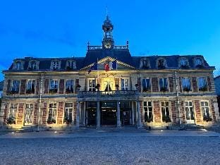 4 Kazabella Modern renovated bright apartment Maisons Alfort Hotel in Créteil
