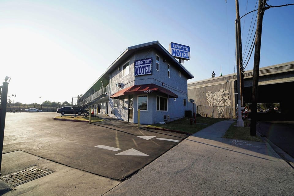 Airport Stay Motel Motel in Ontario
