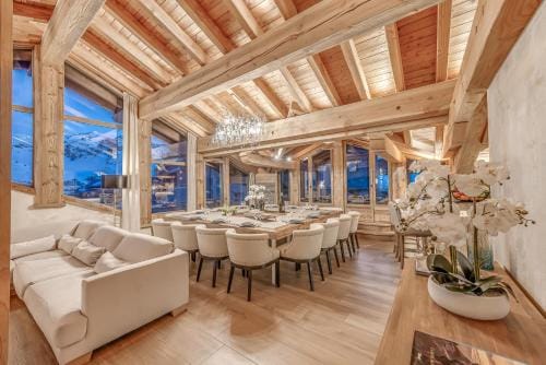 Chalets ANNAPURNA Lodge GANGA & Lodge MACHA 5 etoiles Hotel in Tignes
