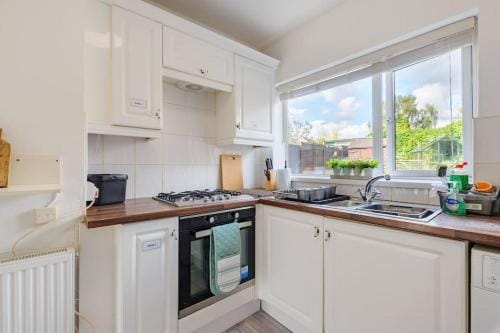 Birmingham Great Barr Property Near Junction 7 M6 Hotel in Birmingham