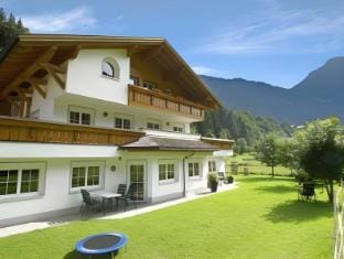 Ferienwohnung Carbonare Hotel in Vorarlberg, Austria