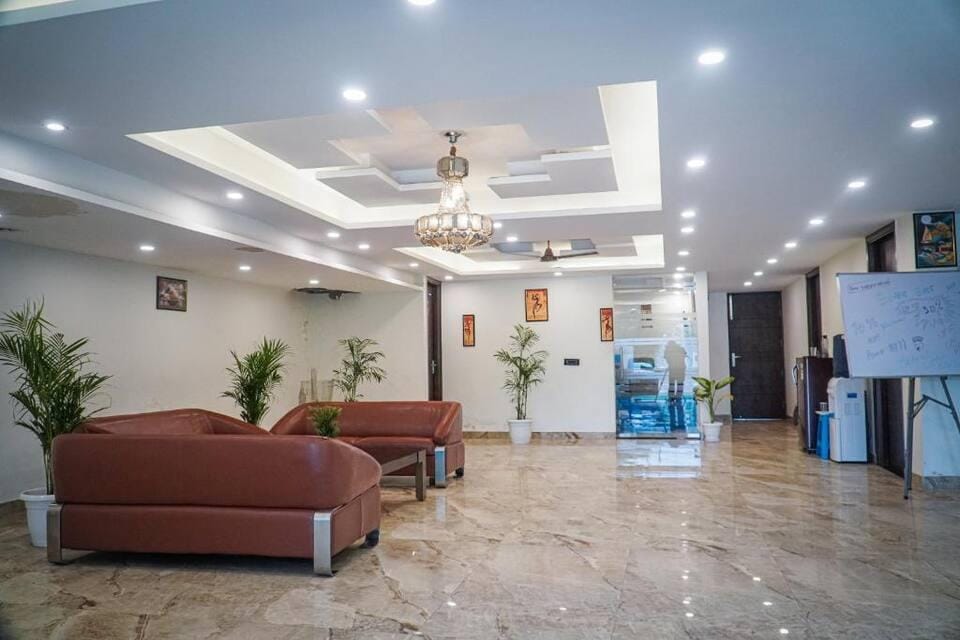 The Leaf Studio Hospitalities Hotel in Gurugram