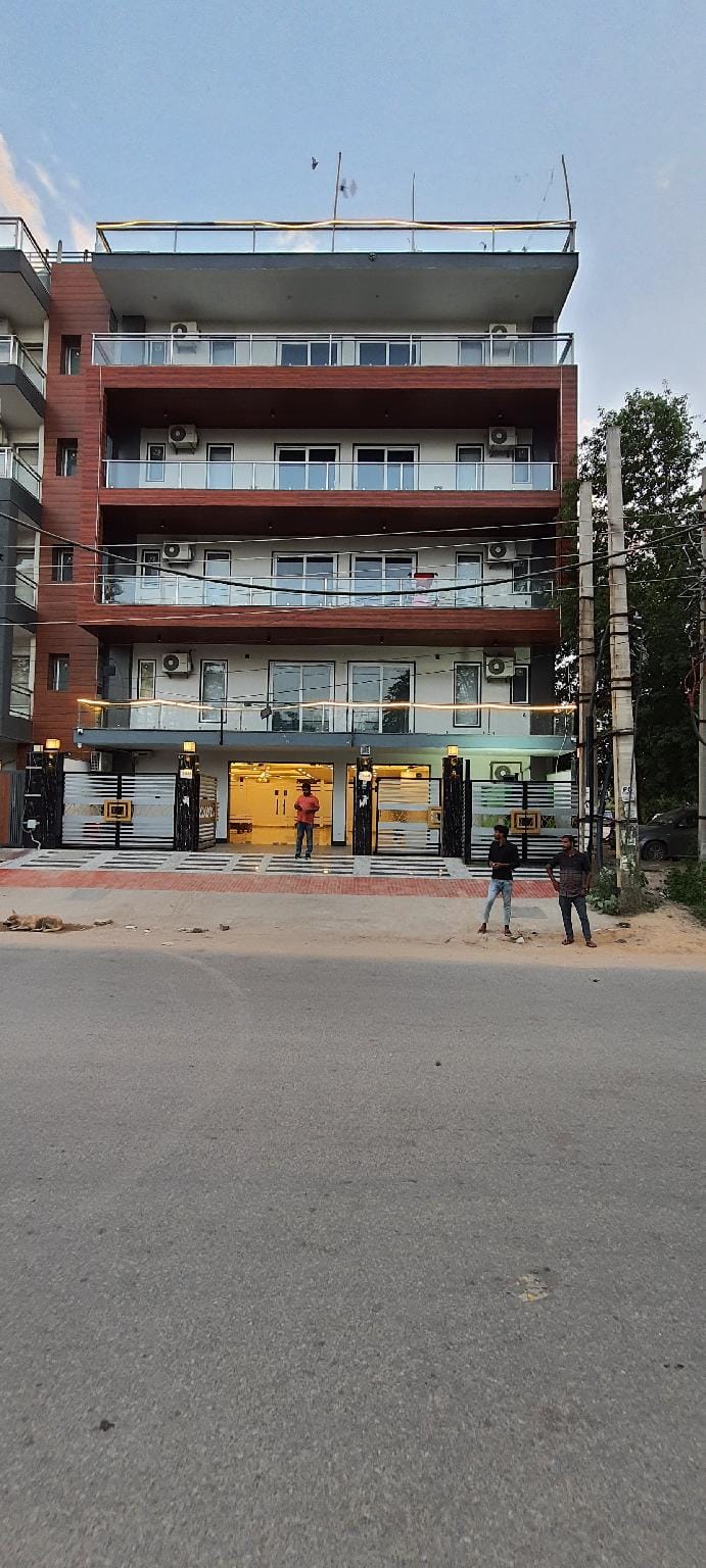 The Leaf Studio Hospitalities Hotel in Gurugram
