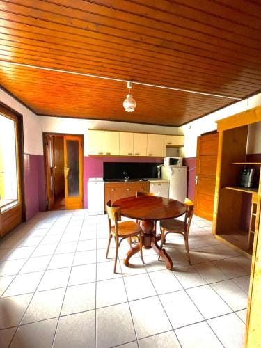 Le Retro Hotel in Haute-Savoie