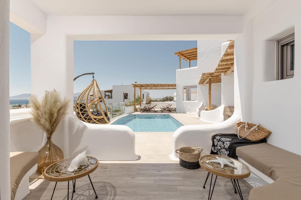 Naxos Contelibro Hotel in Agios Prokopios
