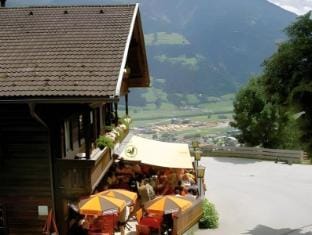 Gasthaus Goglhof Hotel in Tyrol