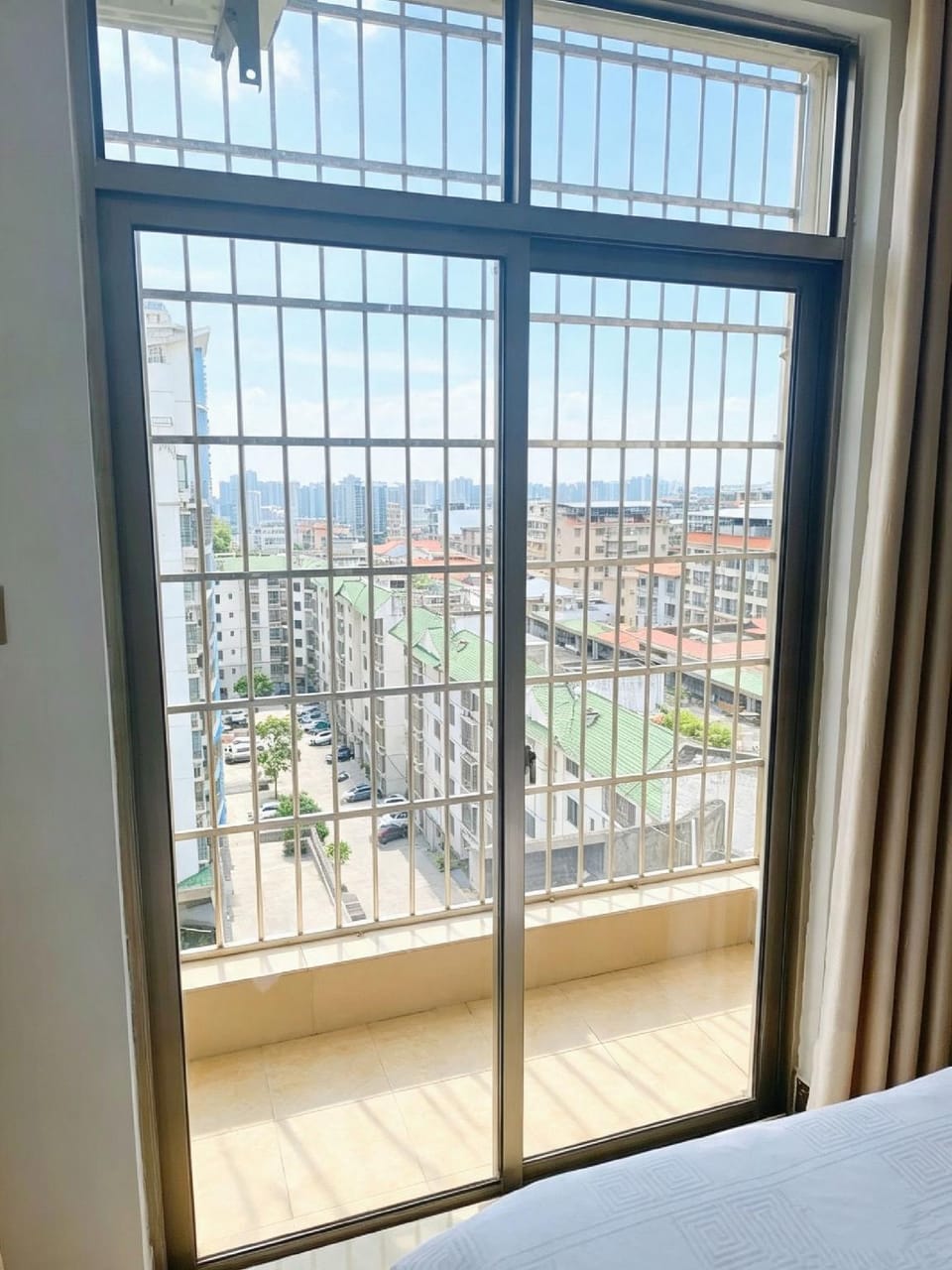 Dongxing Junwen Hotel Hotel in China
