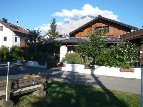 Happy Camp Hofherr Hotel in Garmisch-Partenkirchen