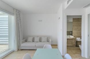 Stunning Capo Falcone Charming Apartments, 1 Bed Comfort Apt sleeps 4 Child Hotel in Stintino