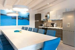 Stella in Pomer with 7 bedrooms and 6 bathrooms Hotel in Medulin