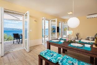 Nick in Posedarje with 1 bedrooms and 1 bathrooms Hotel in Šibenik-Knin County, Croatia