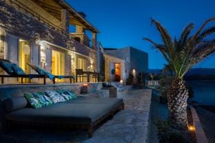 Nick in Posedarje with 1 bedrooms and 1 bathrooms Hotel in Šibenik-Knin County, Croatia