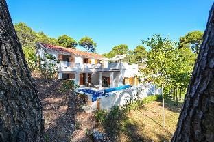Azzurro in Grohote, Rogac, Šolta Island Hotel in Split-Dalmatia County