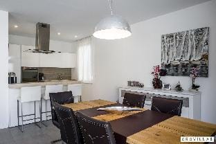Acadia D in Slatine with 6 bedrooms and 3 bathrooms Hotel in Šibenik-Knin County, Croatia