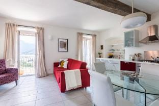 Lake View Terrace Apartment Hotel in Tremezzo