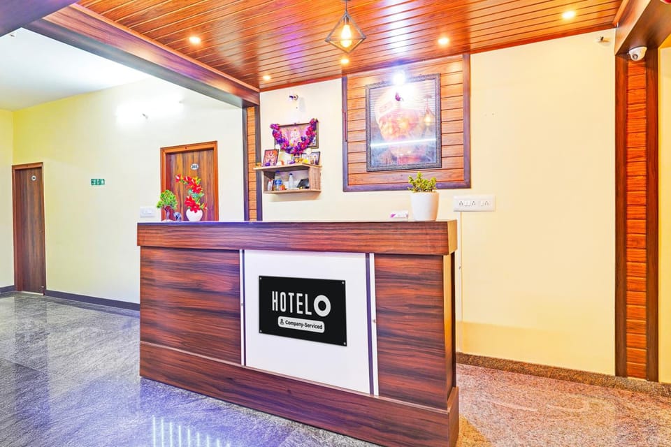 Hotel O Srigandhakavalu Formerly Chamundeshwari Lodging Hotel in Bengaluru