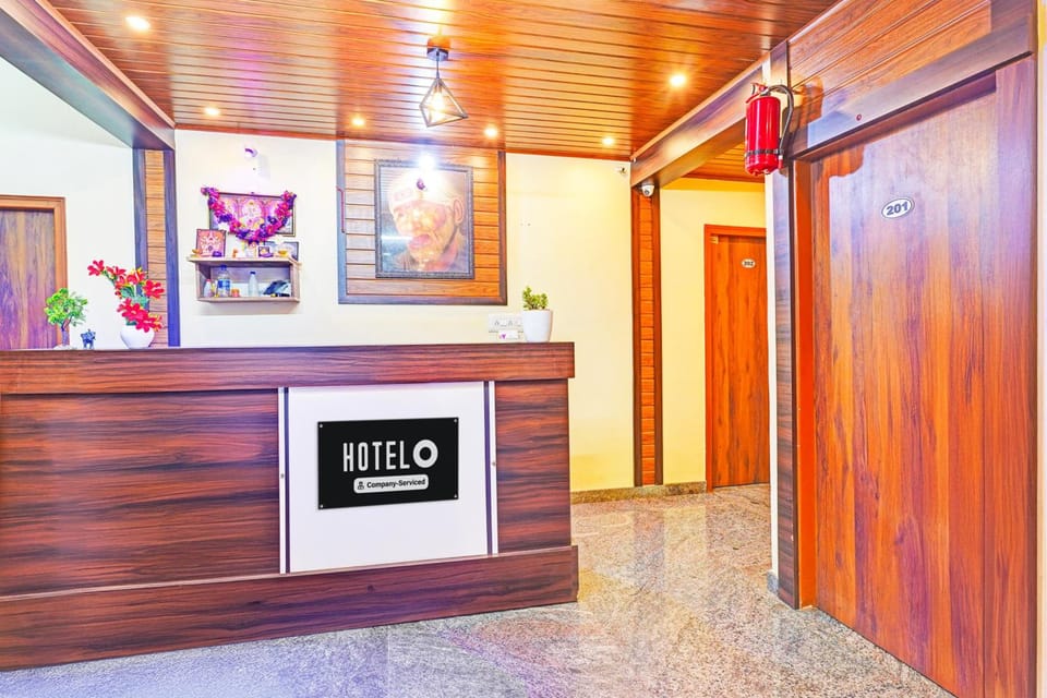Hotel O Srigandhakavalu Formerly Chamundeshwari Lodging Hotel in Bengaluru