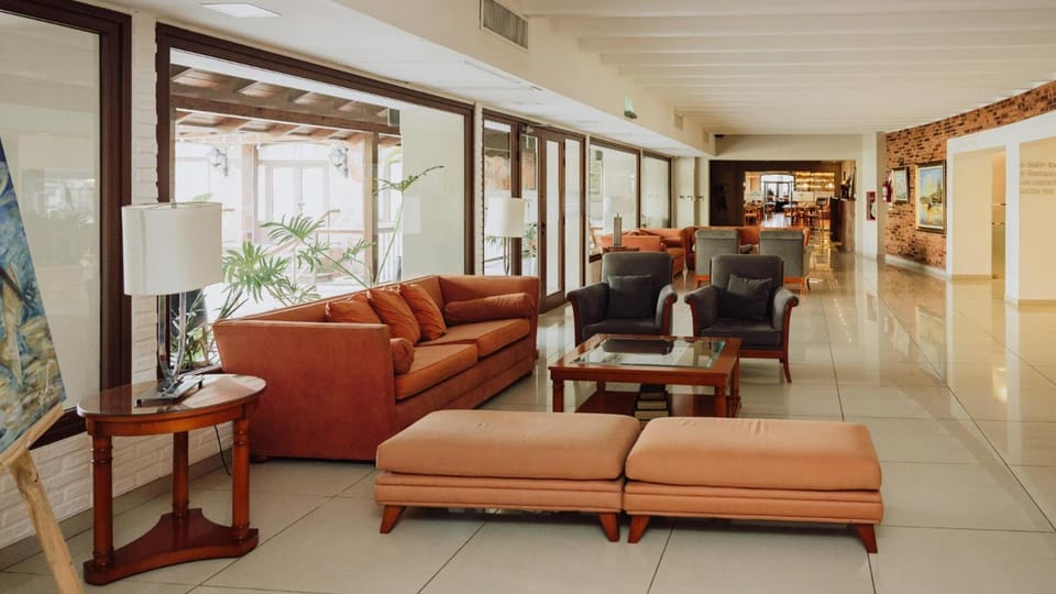 Bar/lounge