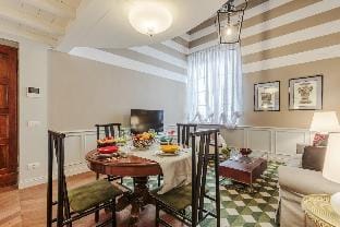 Casa Edgar in Lucca with 2 bedrooms and 2 bathrooms Hotel in Capannori